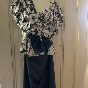 Vintage Midi Dress with Bow